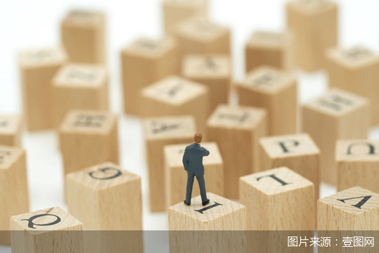 炒股配资技巧 不止“换帅”这么简单！消费金融“人事风云”藏着哪些新动向